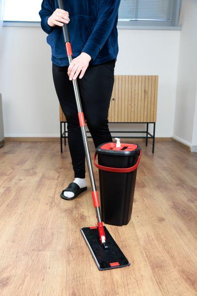 Súprava upratovacia mop QuickShine MagicHome, plochý, s 8 lit. žmýkacím vedrom, na podlahy 4