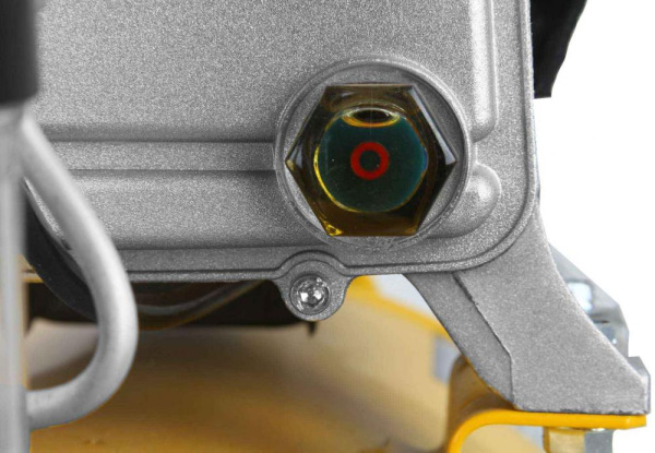 Kompresor olejový 1-piestový 1,5 kW, 220 l/min, 230V, vzdušník 50 litrov, HURAGAN 1