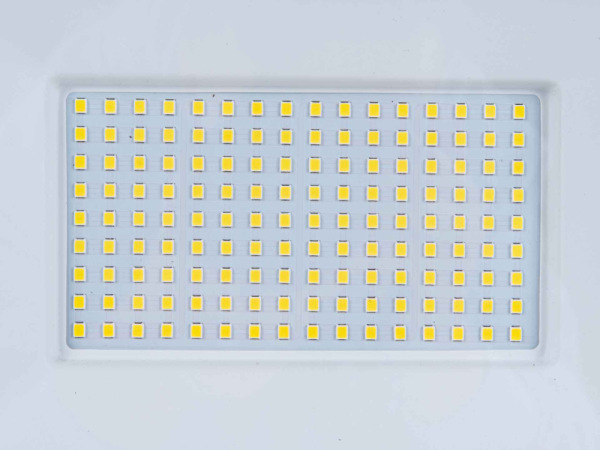 LED reflektor 2x100W s teleskopickým stojanom, studená biela 6500K, KELTIN 12
