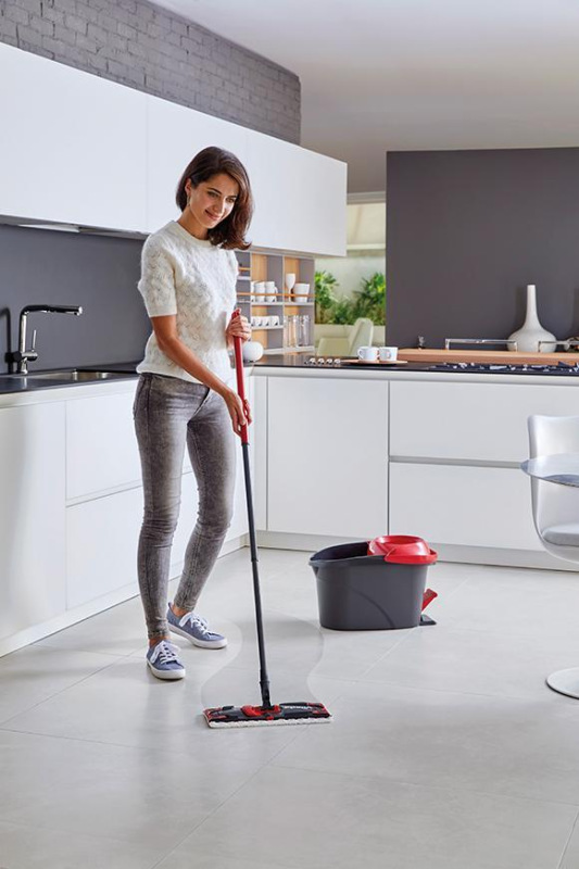 Súprava upratovacia Vileda Ultramax TURBO Microfibre 2v1 mop na podlahy + vedro 1