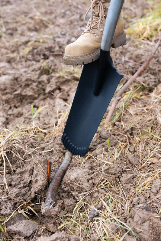 Rýľ Strend Pro Premium RedShark, úzky, drenážny, s drevenou násadou D 1280 mm 6