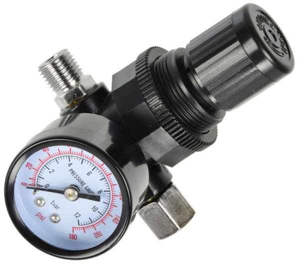 Striekacia pištoľ HVLP s hornou nádobkou 600ml a manometrom, tryska 1,4 mm, GEKO 9