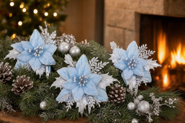 Kvet MagicHome Vianoce, poinsettia, modrá, 9,5 cm, veľkosť kvetu: 13 cm 1