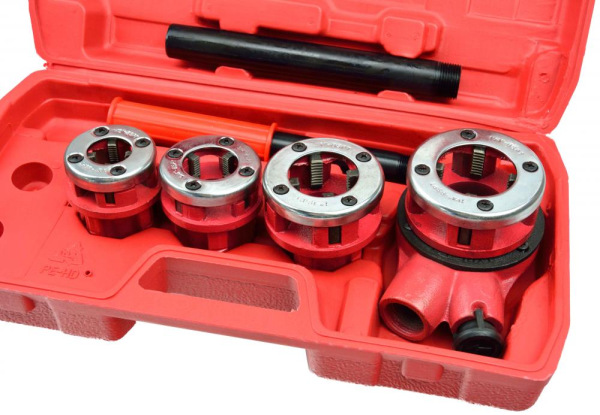 4-dielna sada závitových hláv 1/2", 3/4", 1", 5/4" s račňou a rukoväťou, GEKO 1