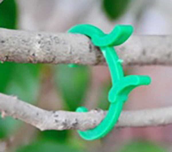 Upínacia spona Strend Pro Garden, 28x24 mm, bal. 40 ks 1