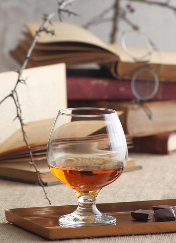 Pohár Misket, LAV, sklenený, na brandy, 390 ml, 64x124 mm, bal. 6 ks 1