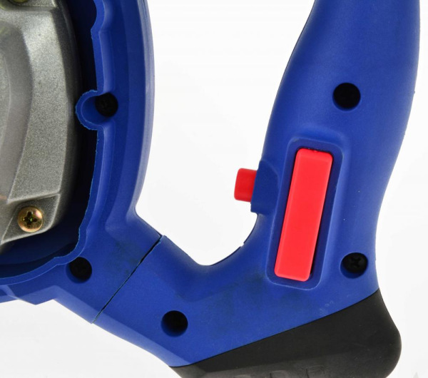 Miešadlo elektrické 900 W, 1500 otáčok/min., 6-stupňová regulácia otáčok, GEKO 3