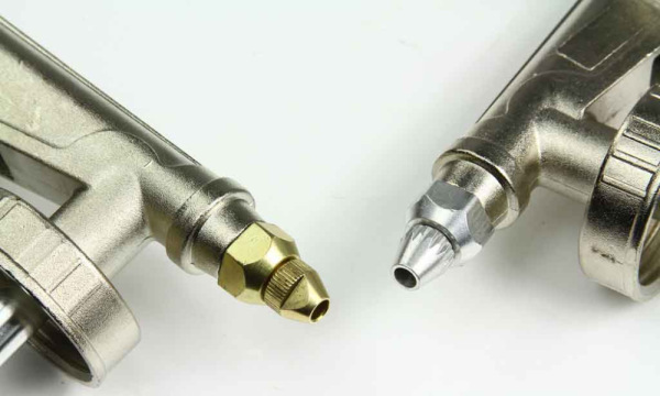 Pištoľ na striekanie prostriedkov na ochranu podvozku, pripojenie na vzduch 1/4", MAR-POL 7