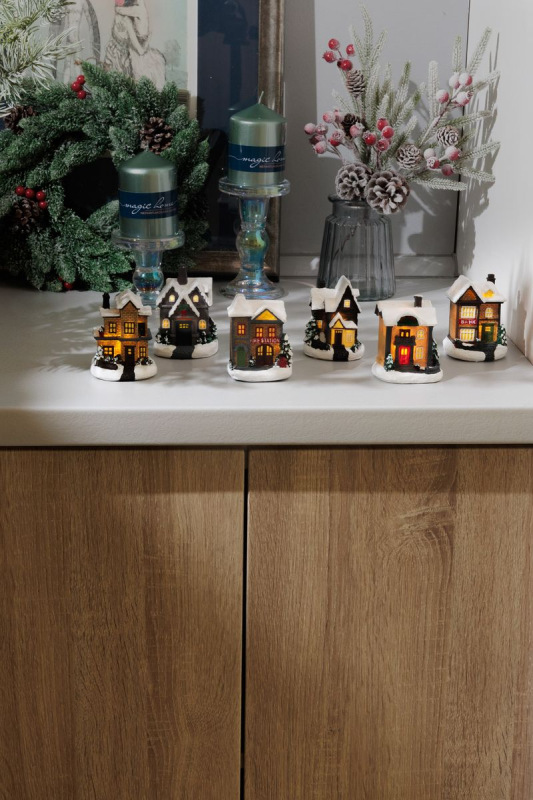 Dekorácia MagicHome Vianoce, domček, plast, 1xLED teplá biela, 6x6x8 cm, 2xLR44 2