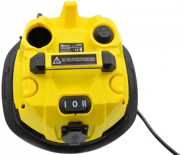 Vysávač priemyselný na sucho a na mokro 25l, so zásuvkou, s oklepom, 1800W, GEKO 3