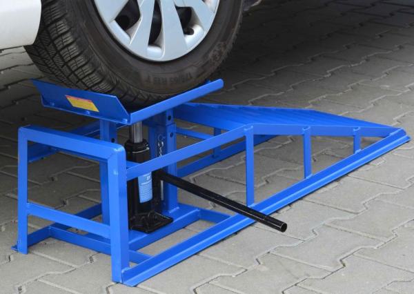Nájazdová rampa pre úžitkové automobily s hydraul. zdvihákom, nosnosť 2 tony, 1 ks, GEKO