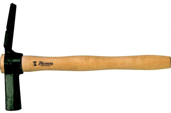 Kladivo Zbirovia 716/700 g, murárske