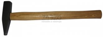 Kladivo zámočnícke s drevenou rukoväťou 1500 g, JAD